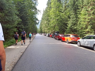 Planujesz majówkę w Tatrach? Ten błąd może kosztować Cię godzinę stania w korku