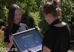 Đaci u Kraljevu razrednoj poklonili zvezdu na nebu