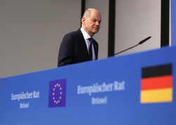 Scholz: UE podejmie niezbędne decyzje, aby zapewnić Ukrainie stabilność
