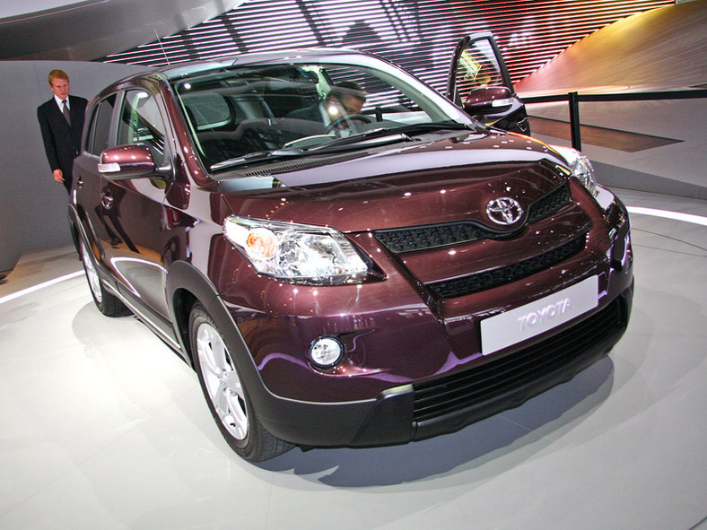 Paryż 2008: Toyota Urban Cruiser – miejski crossover z napędem 4x4 i nowym silnikiem 1,33 Dual VVT-i