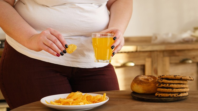 hízás, túlsúly, étkezés, cukros üdítő, szénhidrát, fogyás