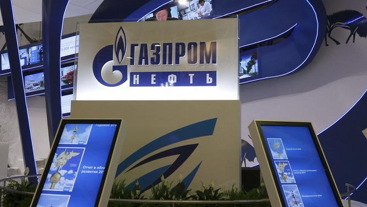 Gazprom w piątek dał do zrozumienia, że może zakręcić Ukrainie kurek z gazem, gdyż ta zalega z płatnościami za odebrane paliwo. Rosyjski koncern ostrzegł, że może to doprowadzić do kryzysu z tranzytem surowca przez ukraińskie terytorium.