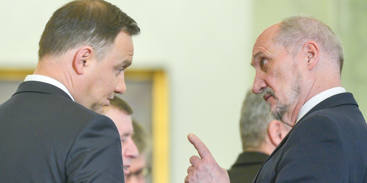 Macierewicz znów wbił szpilę prezydentowi Dudzie