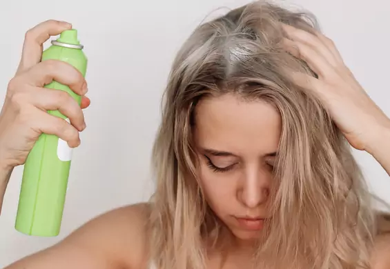 Popularne kosmetyki, które mogą zaszkodzić fryzurze. Trycholożka ostrzega