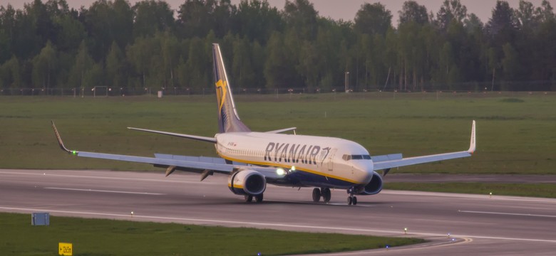 Cztery maile, serwer w Szwajcarii. ICAO odsłania kulisy awaryjnego lądowania Ryanaira w Mińsku