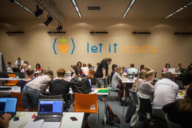 Let it code! Jak uczyć się programowania? - Pierwszy Milion - Forbes.pl