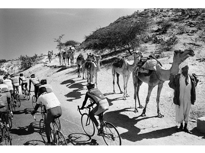 Holender Chris Keulen z agencji Panos zajął trzecie miejsce w kategorii 'sport - fotoreportaż'. Zdjęcie zostało wykonane podczas wyścigu kolarskiego Tour de Eritrea