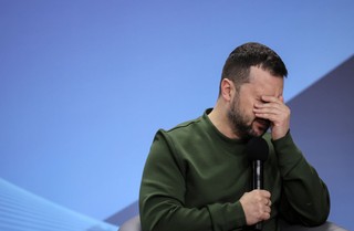 Zełenski odwołał podróże i spotkania po katastrofie Ił-76