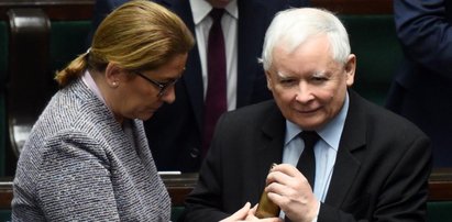 To dlatego Kaczyński nie odebrał awizo? Mazurek tłumaczy