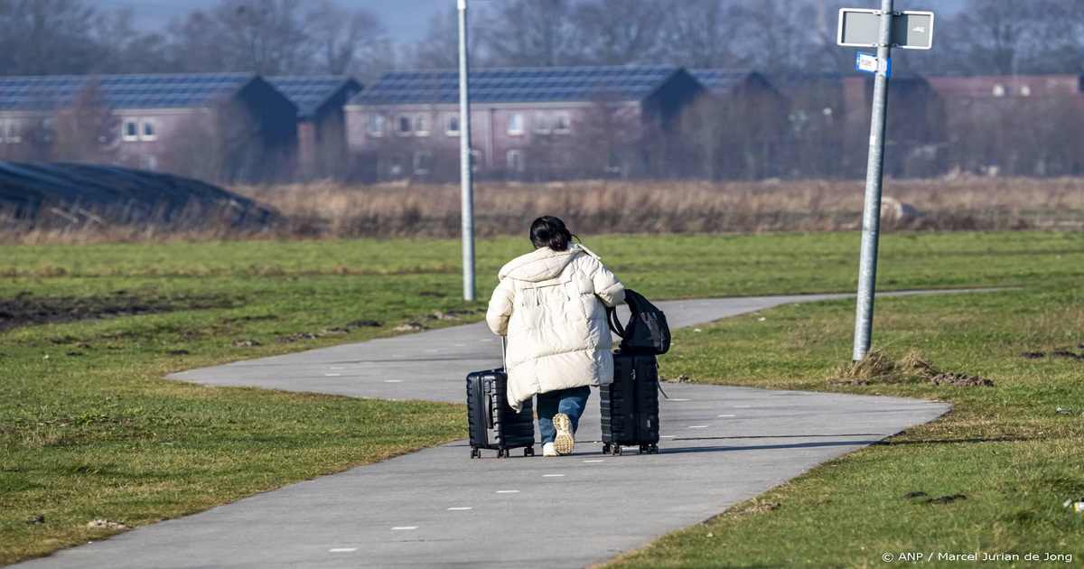 Ter Apel: Asielzoekers onder 2000 - COA ontloopt dwangsom 50.000 euro