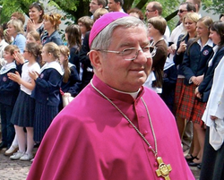 Abp Głódź odchodzi na emeryturę. Papież Franciszek przyjął rezygnację