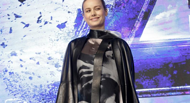 Brie Larson cape