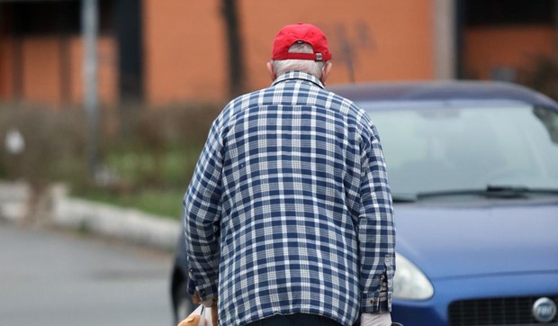 Penzioneri, kupovina, Beograd, Novi Beograd