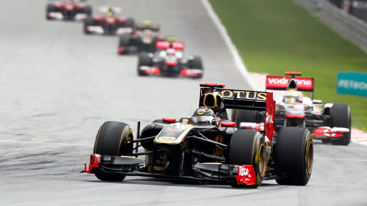 Witalij Pietrow nie powtórzył w Malezji znakomitego wyniku sprzed dwóch tygodni. Tym razem Rosjanin nie dojechał do mety, przez co Lotus Renault stracił szansę na wyprzedzenie Ferrari i znalezienie się w pierwszej trójce klasyfikacji konstruktorów.