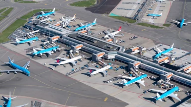Linie lotnicze rozważają rezygnację z latania do Amsterdamu