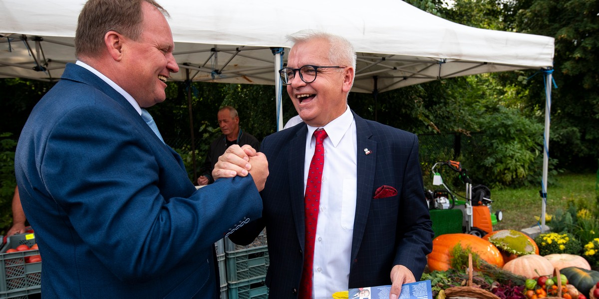 Henryk Wnorowski (z prawej) zapowiada, że tak samo prawdopodobne są podwyżka o 25 pb jak i utrzymanie stóp na dotychczasowym poziomie.