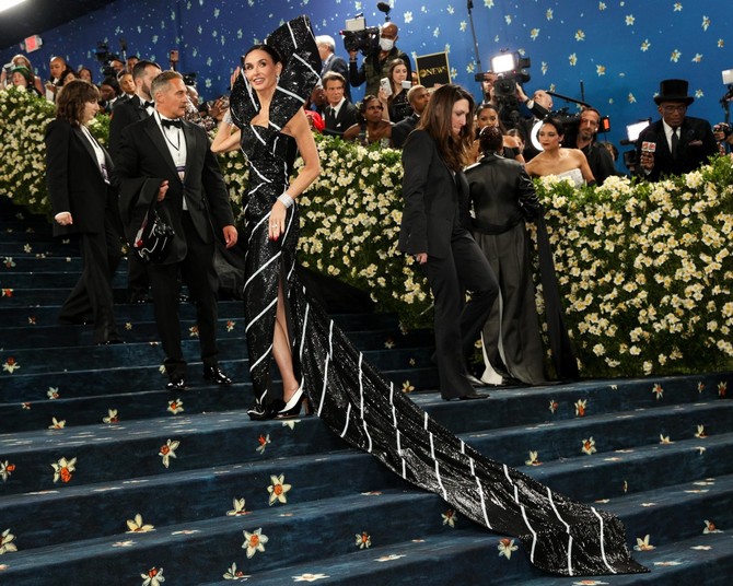 Met Gala 2025: Demi Mur