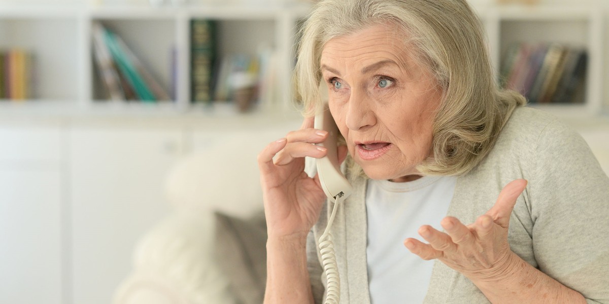 Oszuści telefoniczni grają na emocjach i więziach rodzinnych swoich ofiar. Bądźmy czujni - sprawdzajmy informacje, które nam podają