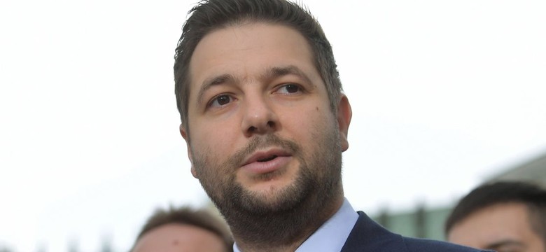 Policja prowadzi postępowanie po spotkaniu z udziałem Jakiego w Ursusie. Nerwy puściły samemu kandydatowi