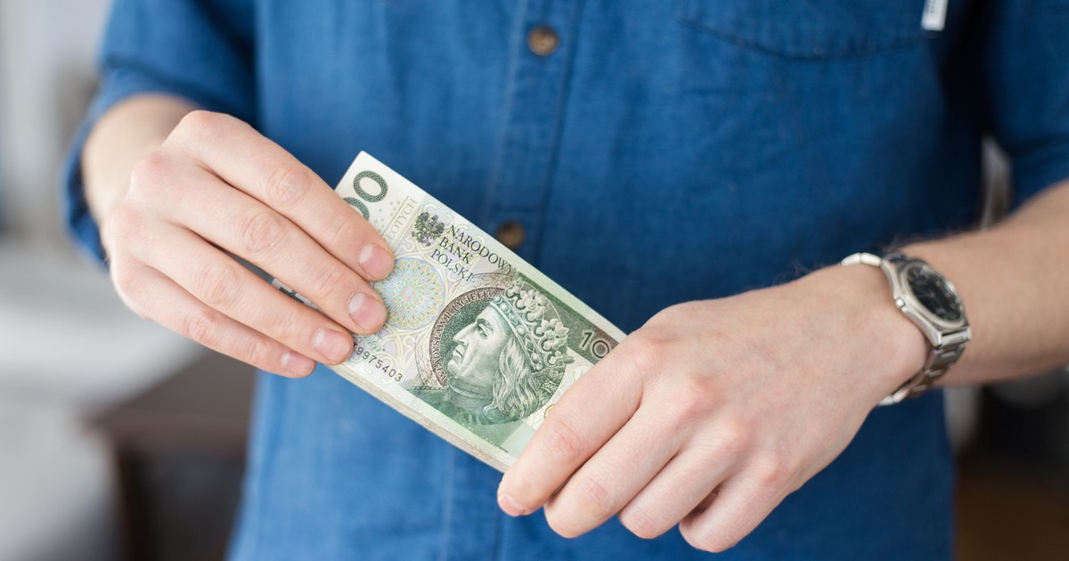 Polacy o swojej sytuacji finansowej: Tylko 15% uważa, że ma dobrą pracę i stabilne finanse