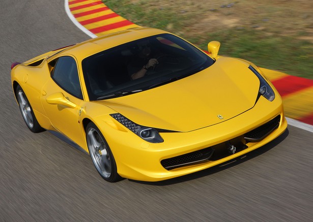 Nowy diler będzie sprzedawał Ferrari w Polsce