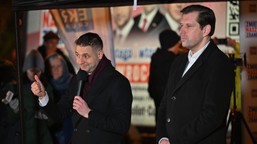 politycy pis starli się ze studentami w sprawie safe. "zdrada polski"