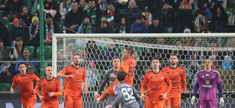 Wstyd, kompromitacja, żenada. Legia przegrała z ostatnim zespołem w tabeli