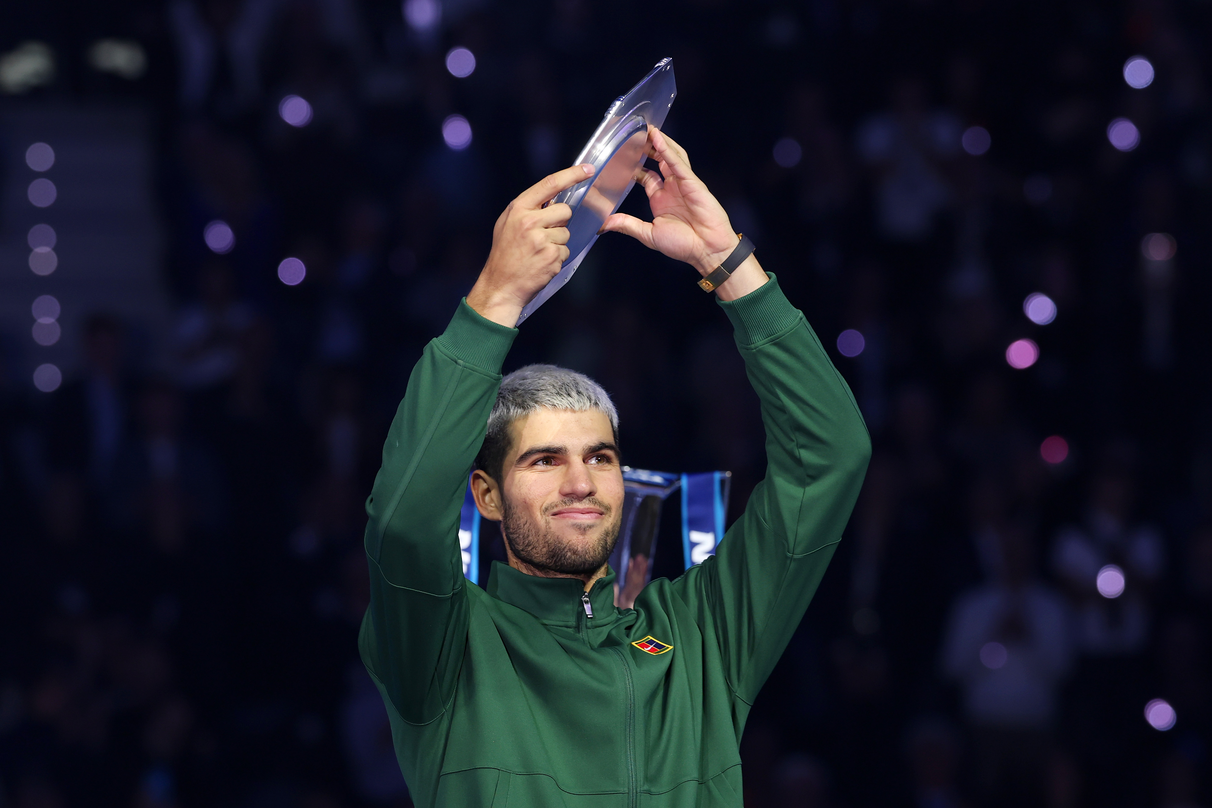 Alcaraz acaba 2025 como número 1 pese a perder la final