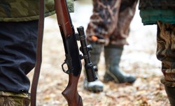 Tragedia na Żywiecczyźnie: Cztery lata więzienia dla ojca, którego syn zastrzelił kolegę