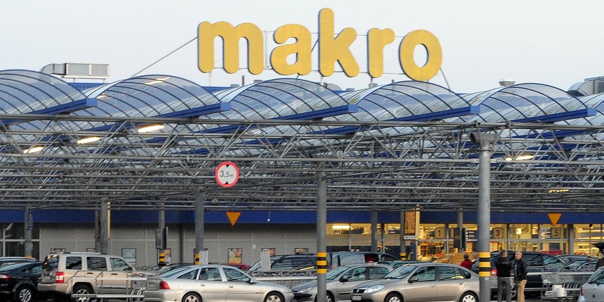 Makro obniża ceny nawet o 75 procent.