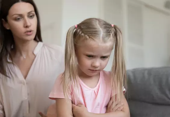15 zdań, które uspokoją wściekłe dziecko - psycholog proponuje zamienniki dla złośliwych uwag