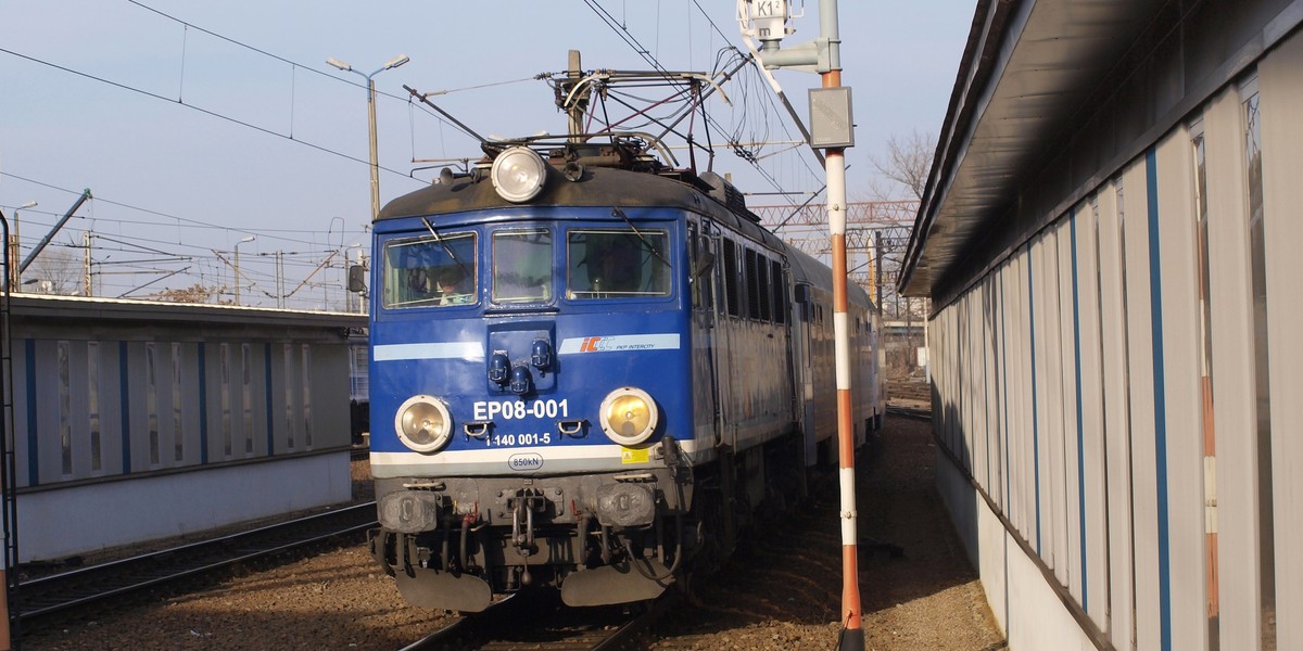 Zarząd PKP miał niedopełnić obowiązków podczas Dni Młodzieży w 2016 r. Spółka straciła 1,9 mln zł