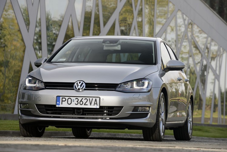 4. Volkswagen golf