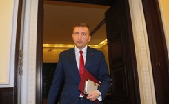 Schreiber o Hołowni: Kandydat establishmentu i kogo jeszcze to życie pokaże