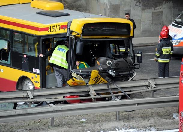 wypadek autobusu w Warszawie2