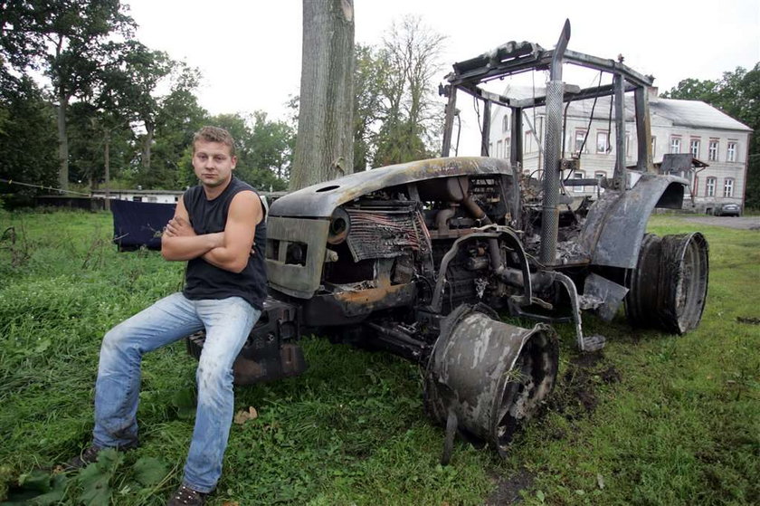 Robiłem w polu płonącym traktorem