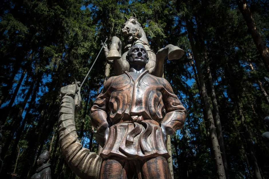 Statua ruskog predsednika autora Zuraba Ceretelija u Peredelkinu, predgrađu Moskve