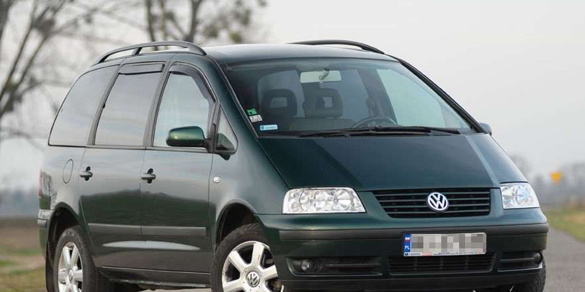 Volkswagen Sharan 1.9 TDI: Oszczędny i praktyczny van
