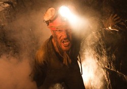 Antonio Banderas uwięziony w kopalni