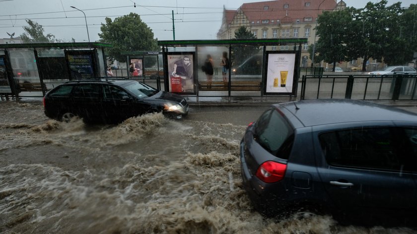 Nagłe burze i powodzie w miastach to coraz częstsze zjawisko