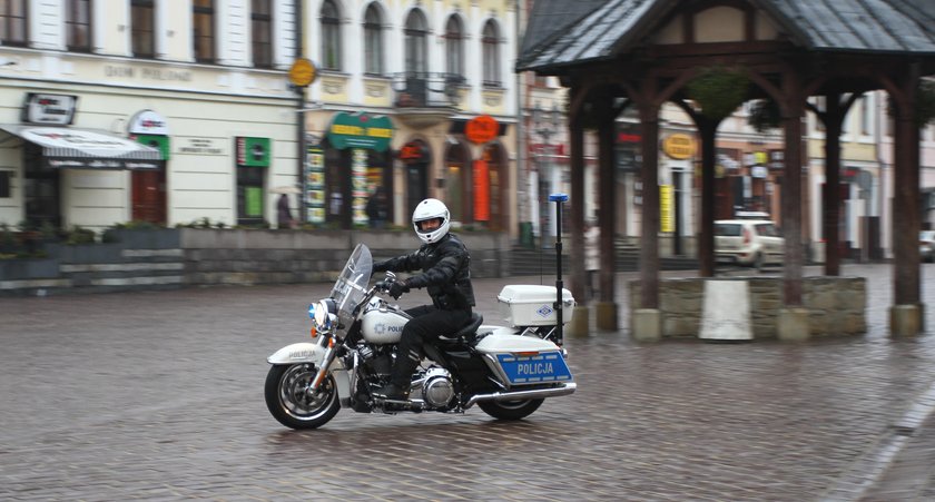 Policjanci na harleyu