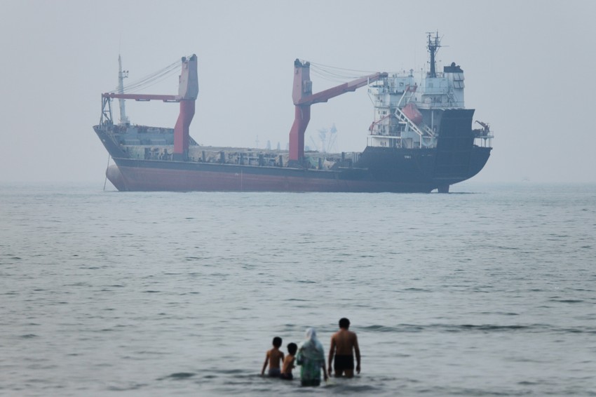Ormuski moreuz, tanker
