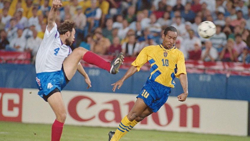 Dalin postiže gol na utakmici protiv Rusije na stadionu „Silverdom" blizu Detroita | Foto: Getty Images