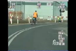 Rowerzysta zrobił to na oczach Grupy Speed. Interweniowali od razu [WIDEO]