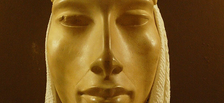 Faraon Echnaton: zapomniany władca słońca