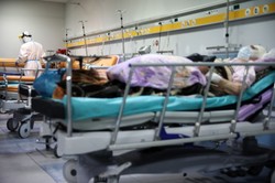 W płockim szpitalu więcej pacjentów z koronawirusem niż łóżek dla nich