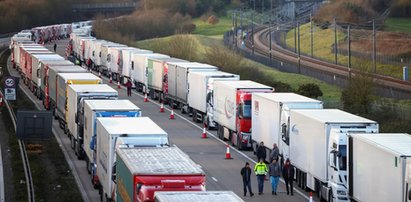 Ważna decyzja ws. ciężarówek w Dover. Skończy się koszmar kierowców?