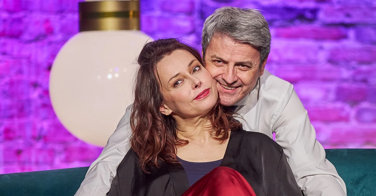 Piotr Polk w roli polityka w tarapatach. Ten spektakl rozśmieszy do łez