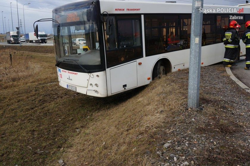 Kierowca autobusu stracił przytomność