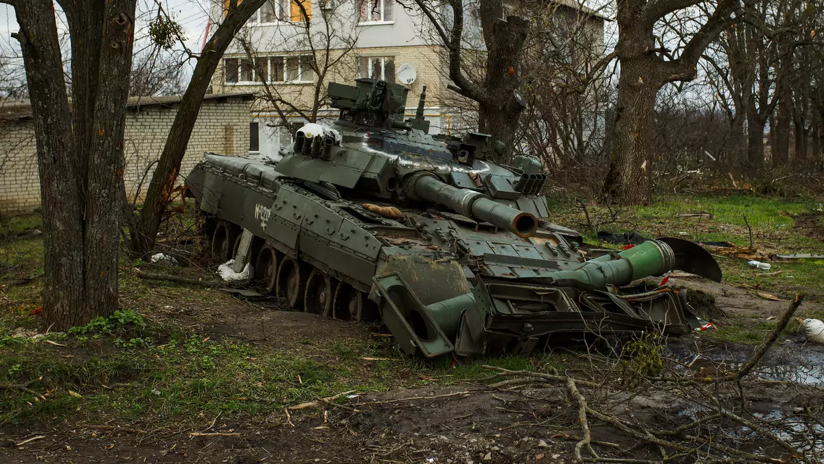 Zniszczony rosyjski czołg T-72